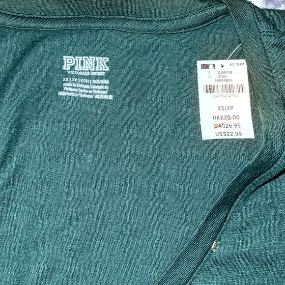 PINK BY V S Vneck T-SHIRT ⭐️ NWT - Picture 4 of 9